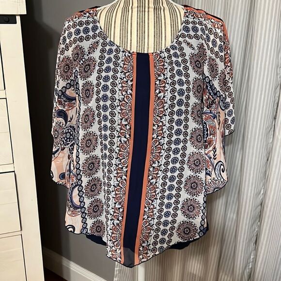AB studio. Size small. Blue/pink top - Picture 1 of 7